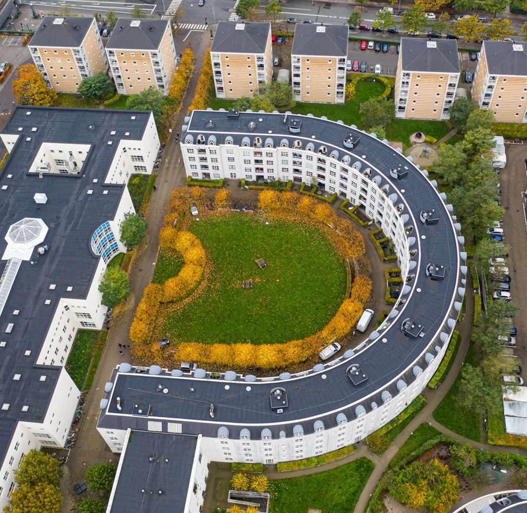 Dronefoto af bygning på Frederiksberg